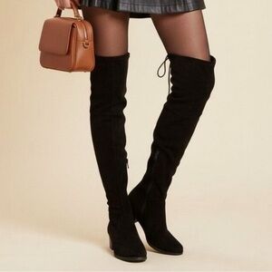Unisa Knee-High Soft Black Boots